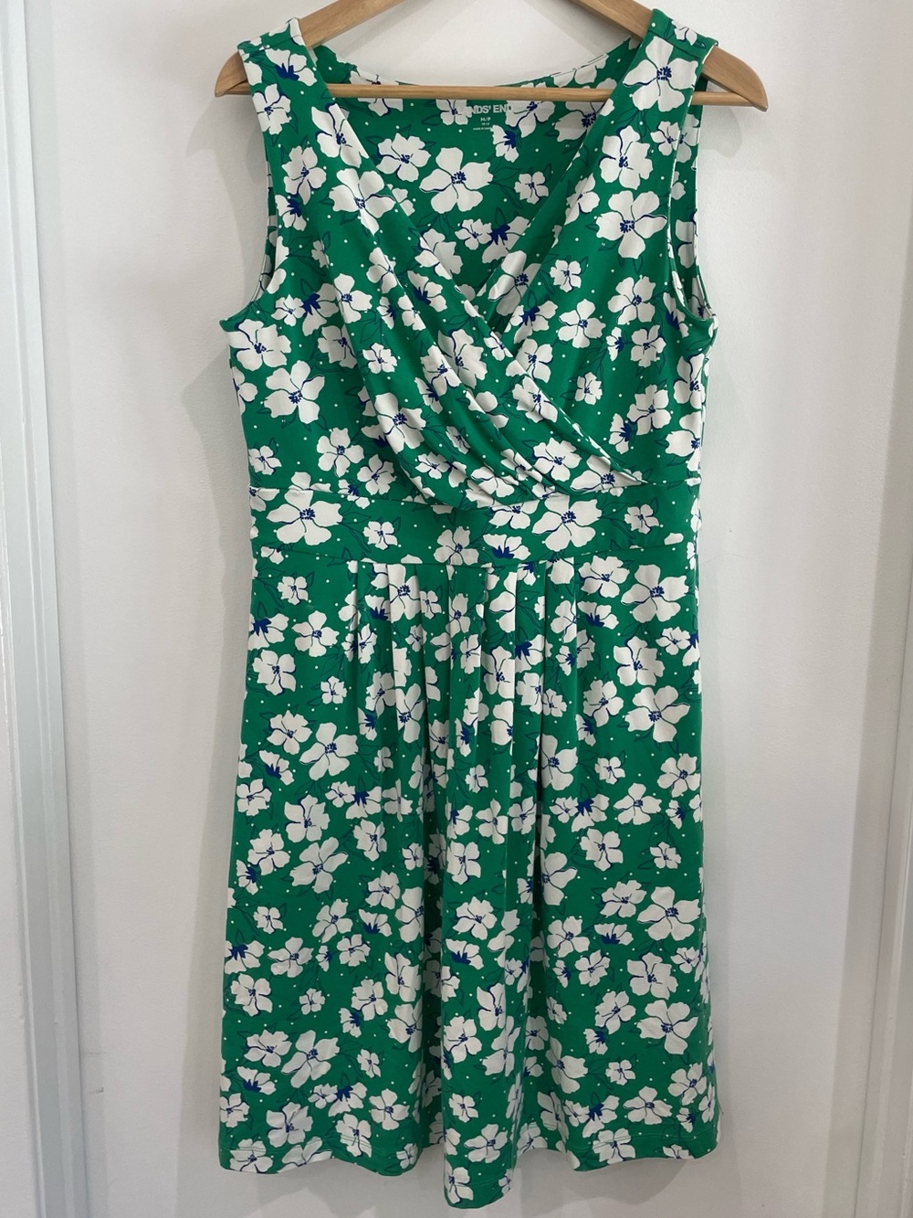 Lands End Sleeveless Pleated Dress Med Coastal Fit Flare Floral Faux Wrap Cotton